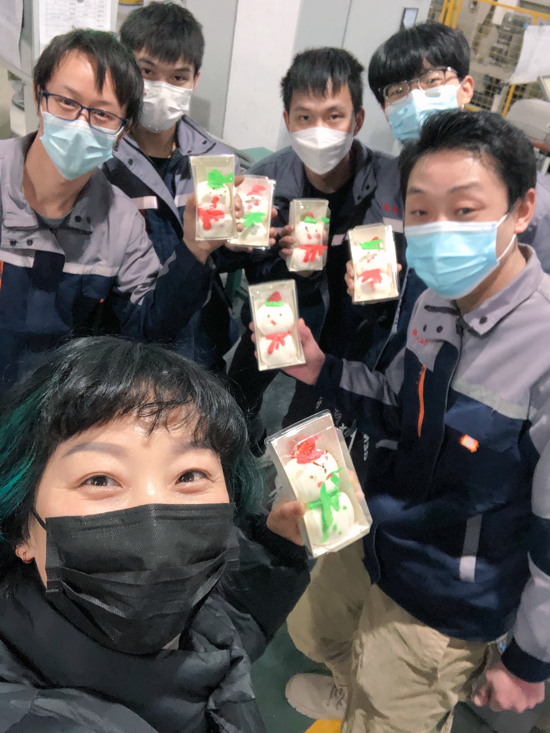 クリスマスイブを祝うために